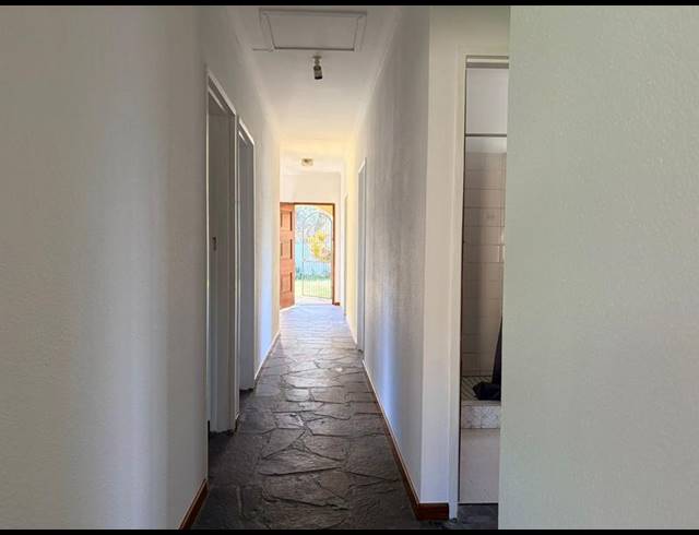 3 BEDROOM PROPERTY TO RENT IN TABLE VIEW